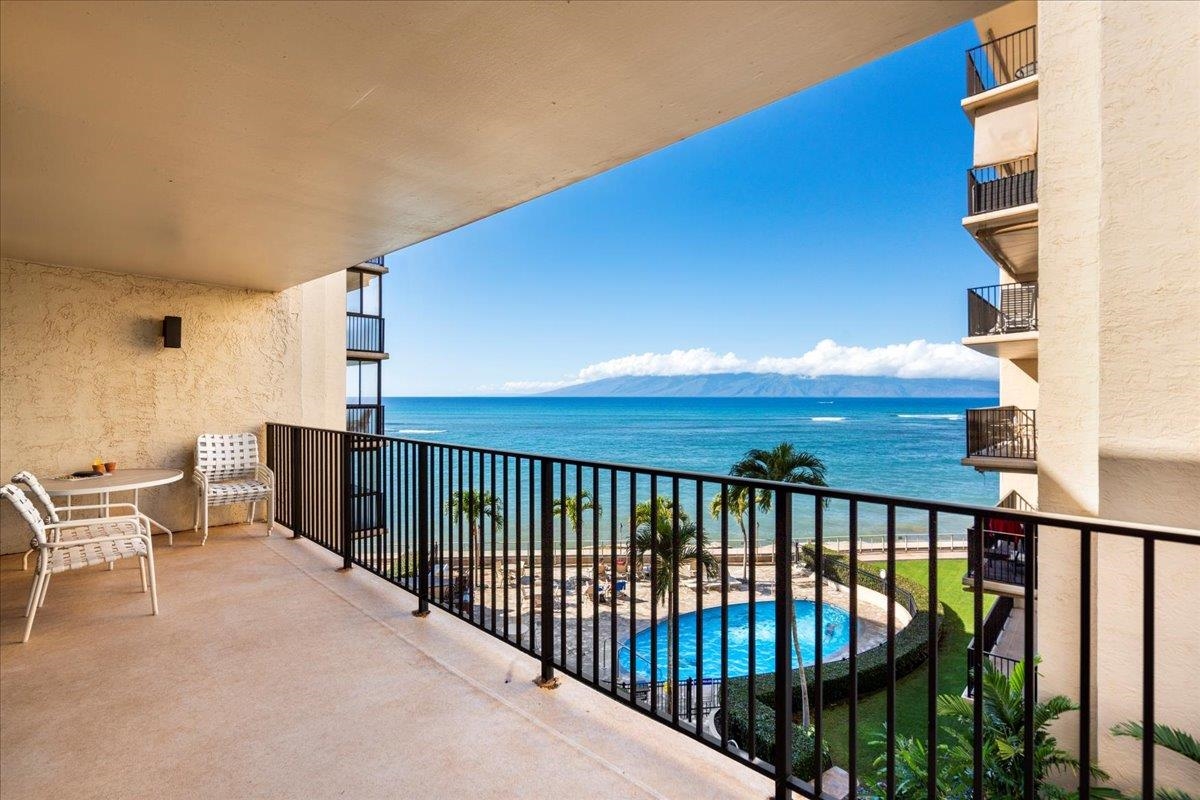4401 Lower Honoapiilani Road, Unit B401 Lahaina, HI 96761 - Photo 16 of 42