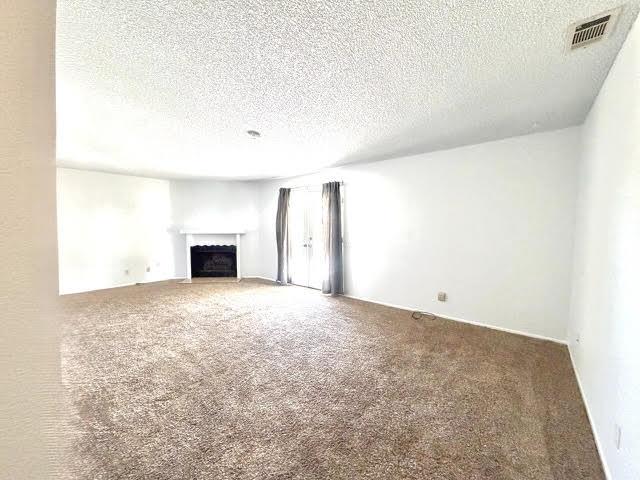 1975 Rohrer Drive Turlock, CA 95382 - Photo 4 of 26 Gallery Image 4