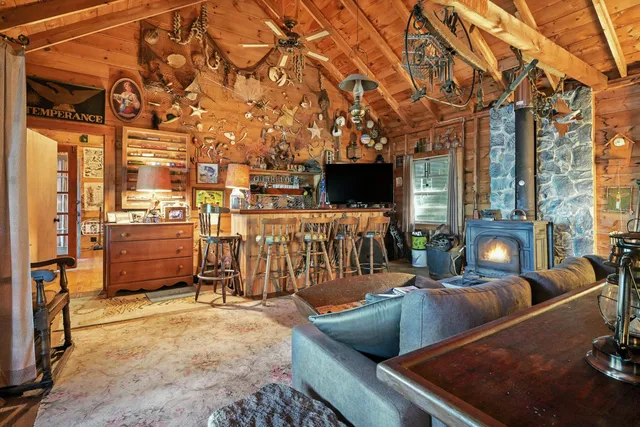 $1,995,000 | 21 Delisle Lane, Rome, ME 04963