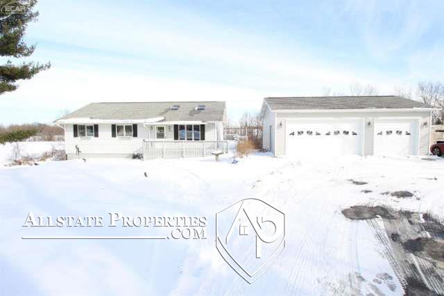 6150 North Henderson Road Columbiaville, MI 48421 - Photo 28 of 29 20459722-27.JPG
