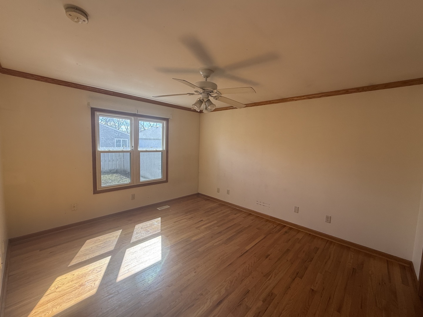 215 Fernwood Road Montgomery, IL 60538 - Photo 6 of 18 Gallery Image 6