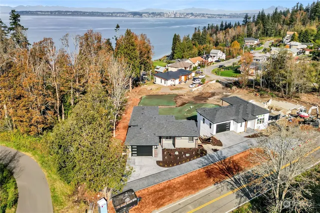 $1,095,000 | 8719 Semiahmoo Drive, Blaine, WA 98230