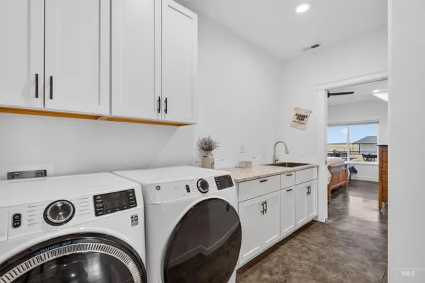 $940,000 | 2227 Orchard Avenue, Lewiston, ID 83501