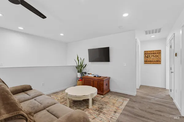 $940,000 | 2227 Orchard Avenue, Lewiston, ID 83501