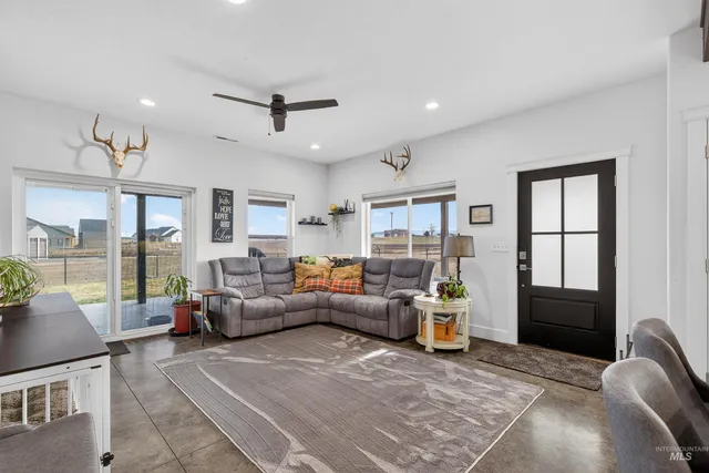 $940,000 | 2227 Orchard Avenue, Lewiston, ID 83501