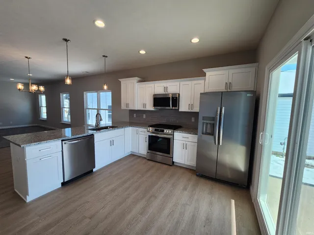 $314,900 | 1059 East Wabash Street, Frankfort, IN 46041