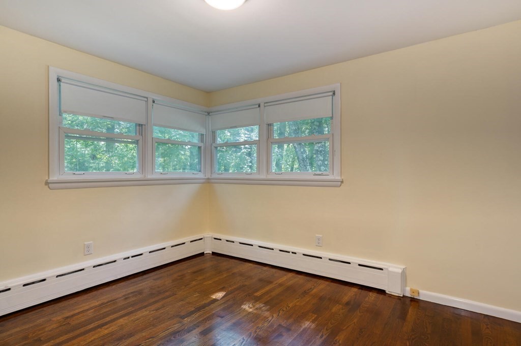 207 Gates Pond Road Berlin, MA 01503 - Photo 13 of 31 Gallery Image 13