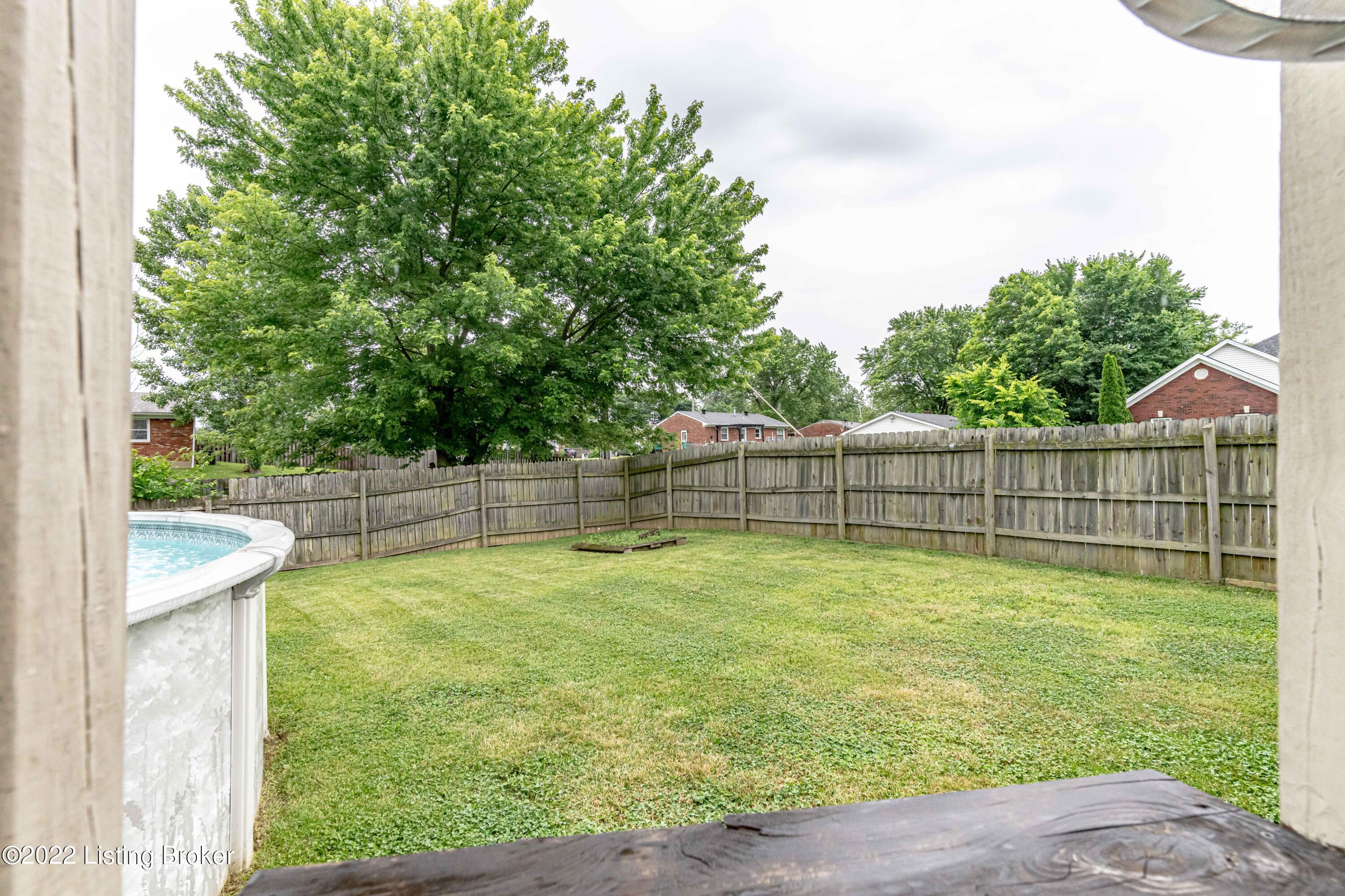 6903 Barbrook Road Louisville, KY 40258 - Photo 59 of 81 DSC02642