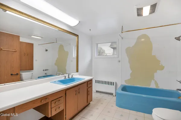 $325,000 | 71 3rd Avenue, Waterford, NY 12188