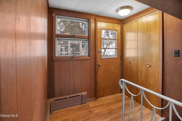 $325,000 | 71 3rd Avenue, Waterford, NY 12188