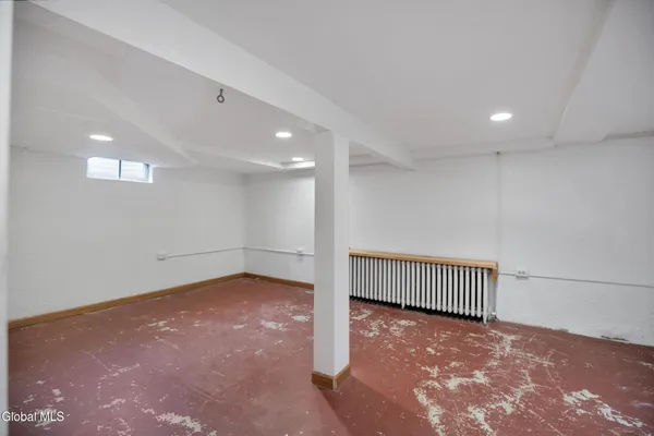 $325,000 | 71 3rd Avenue, Waterford, NY 12188