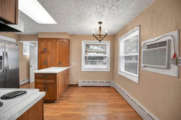 $325,000 | 71 3rd Avenue, Waterford, NY 12188