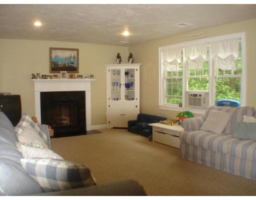 22 Prence Road Duxbury, MA 02332 - Photo 8 of 16 Gallery Image 8