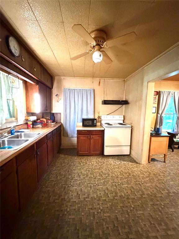 461 County Road Arthur City, TX 75411 - Photo 9 of 16