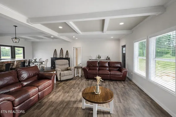 $679,000 | 877 Eslinger Road, New Market, TN 37820