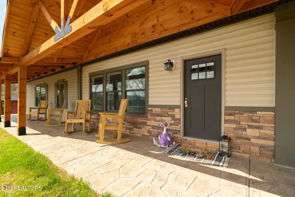 $734,000 | 877 Eslinger Road, New Market, TN 37820