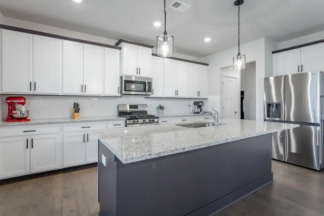 $639,900 | 9880 Haven Port Lane, Ooltewah, TN 37363