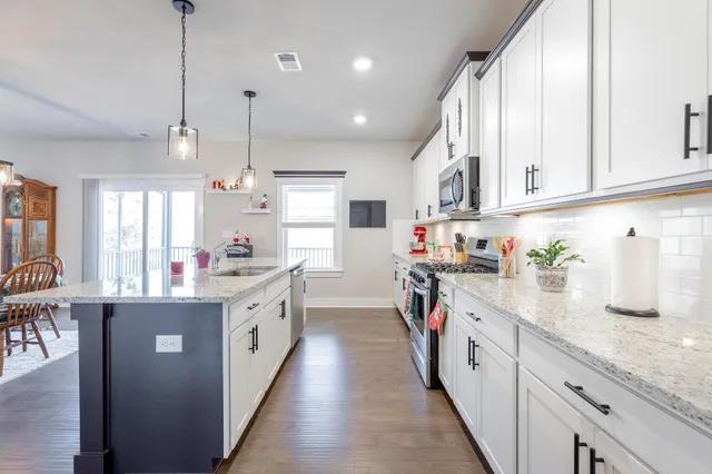 $639,900 | 9880 Haven Port Lane, Ooltewah, TN 37363