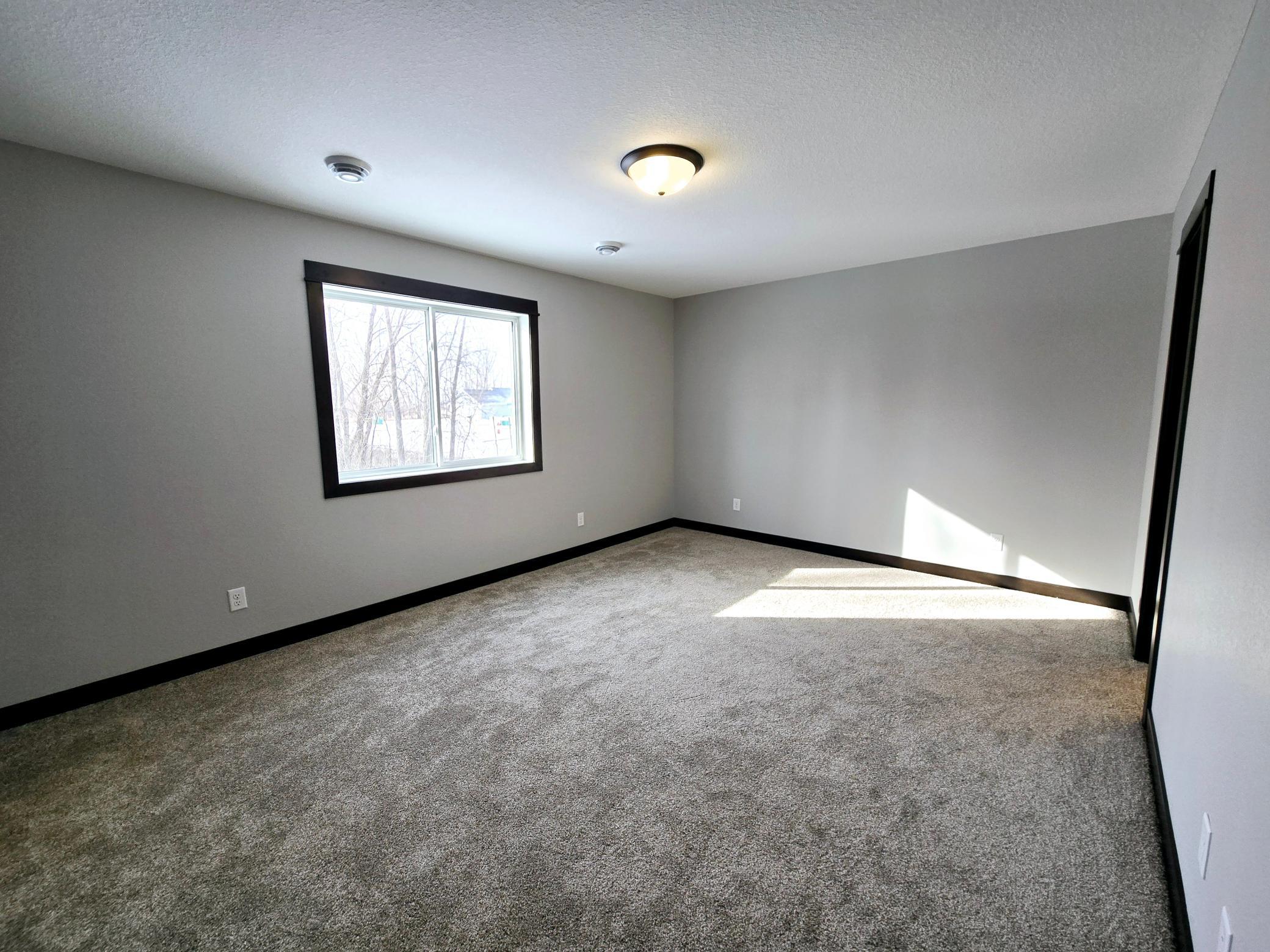 1132 Cullen Street St. Peter, MN 56082 - Photo 30 of 40 Gallery Image 30