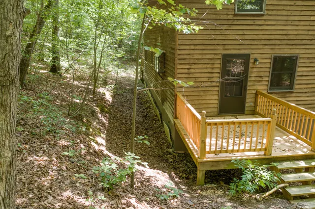a view of a pathway of a house