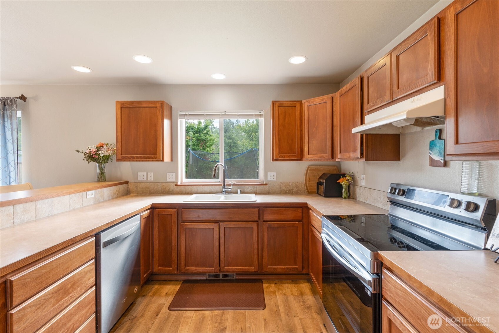 421 Stadium Loop Napavine, WA 98565 - Photo 12 of 32