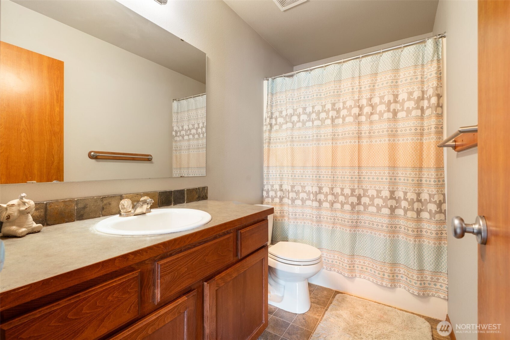421 Stadium Loop Napavine, WA 98565 - Photo 25 of 32