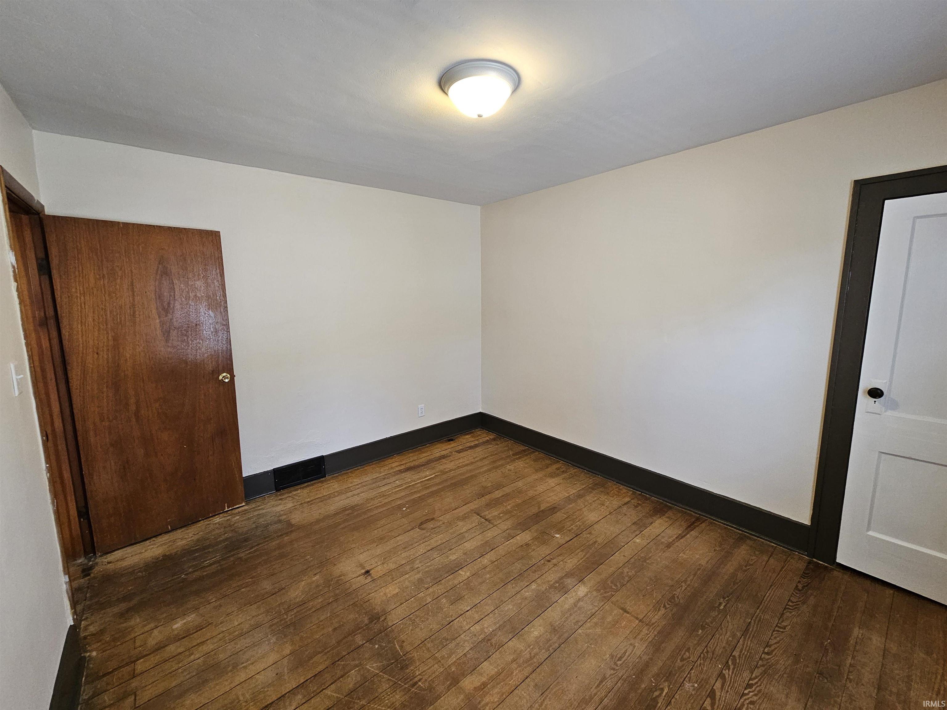 3022 Hartzer Street South Bend, IN 46628 - Photo 15 of 21