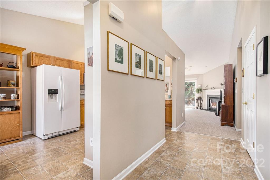 1914 Summit Ridge Lane Kannapolis, NC 28083 - Photo 9 of 28 Gallery Image 9