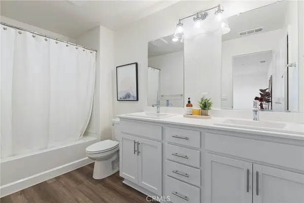 $499,000 | 1098 Stonebridge Avenue, Tulare, CA 93274