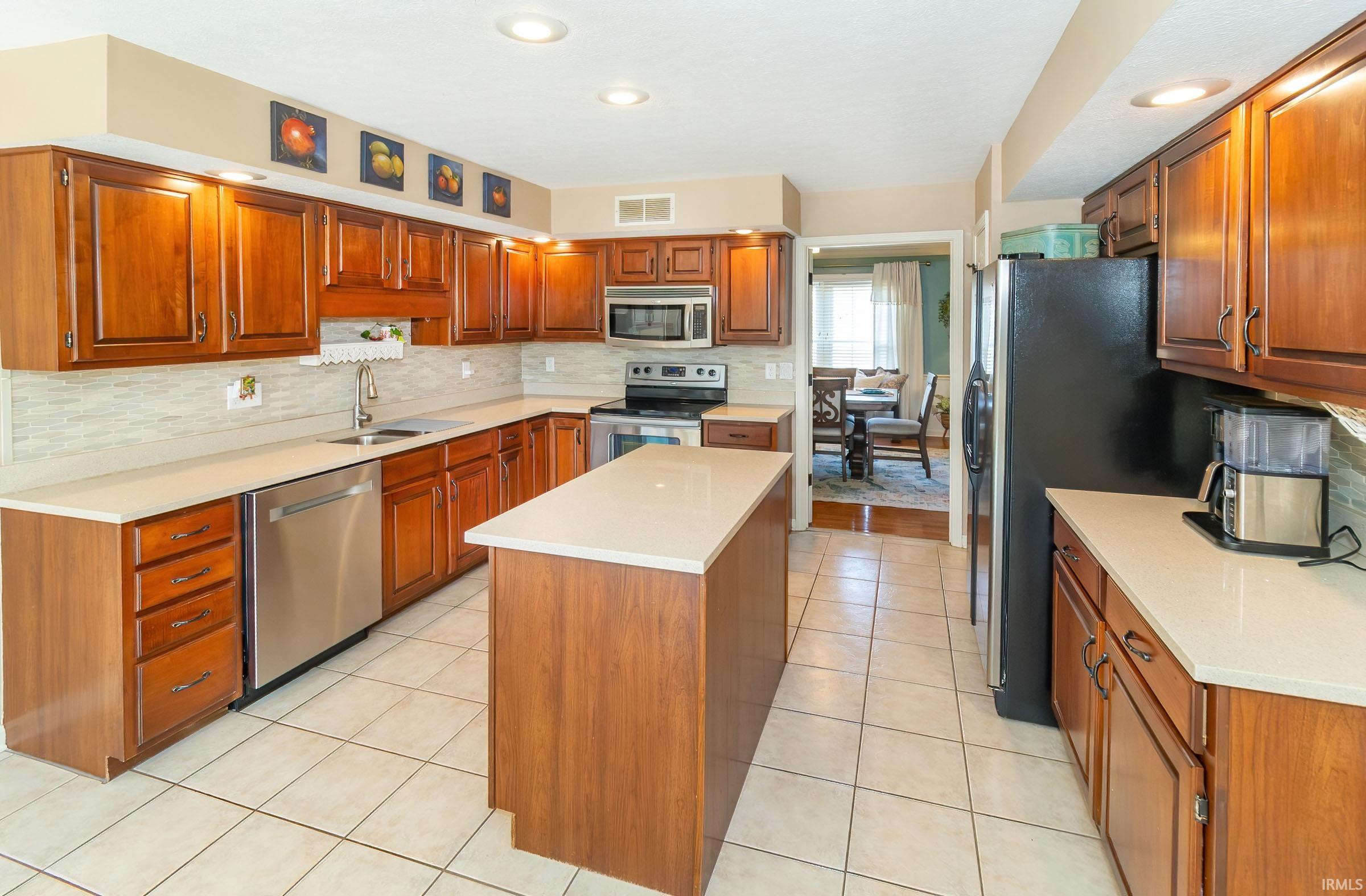 3599 Crossgate Court Newburgh, IN 47630 - Photo 14 of 36