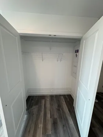 $1,725 | 585 Essex Street, Unit PH 517, Lynn, MA 01901