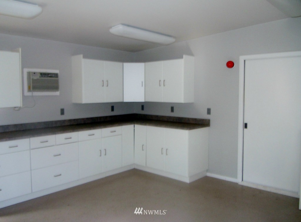 856 Port Stanley Road Lopez Island, WA 98261 - Photo 13 of 25