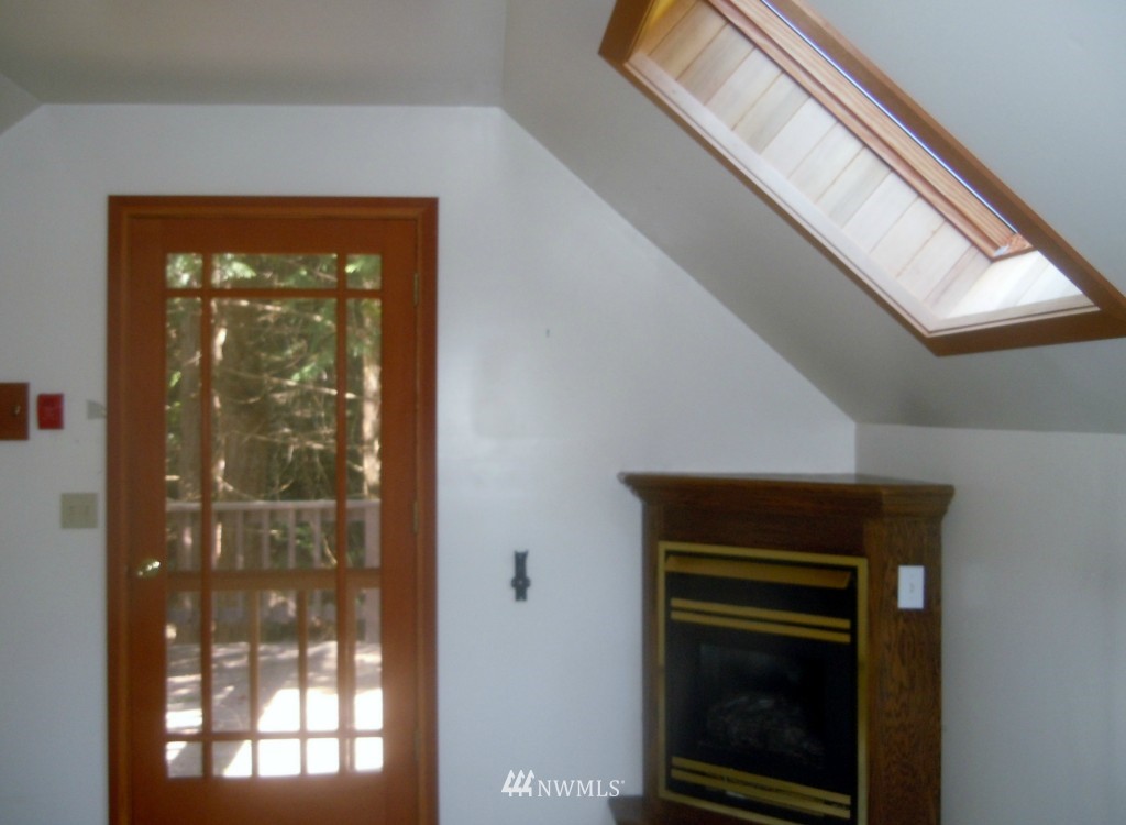 856 Port Stanley Road Lopez Island, WA 98261 - Photo 7 of 25
