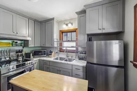 $324,900 | 1329 North Sherman Avenue, Madison, WI 53704