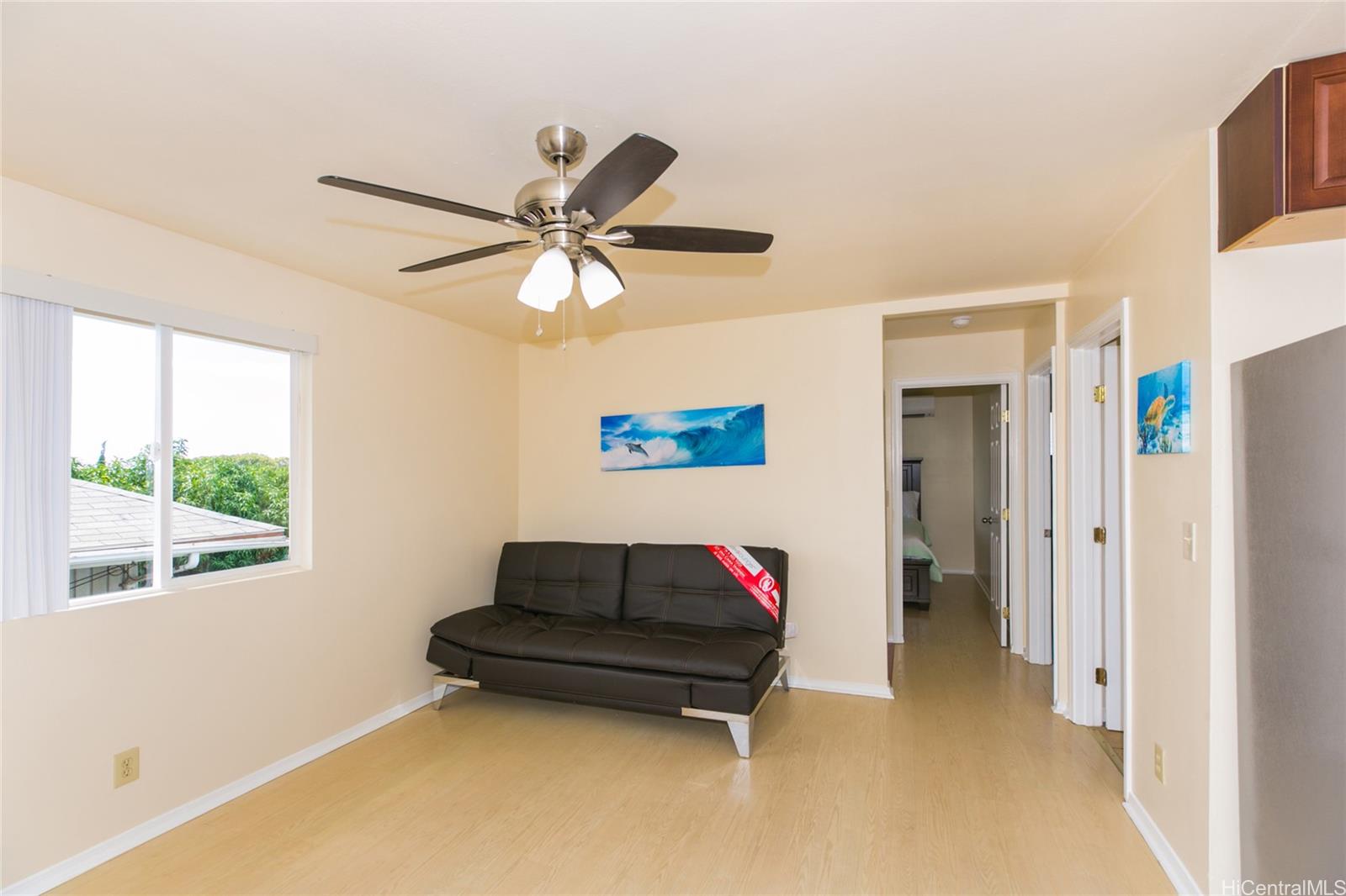 3741 Harding Avenue Honolulu, HI 96816 - Photo 21 of 24 a living room with furniture and a window