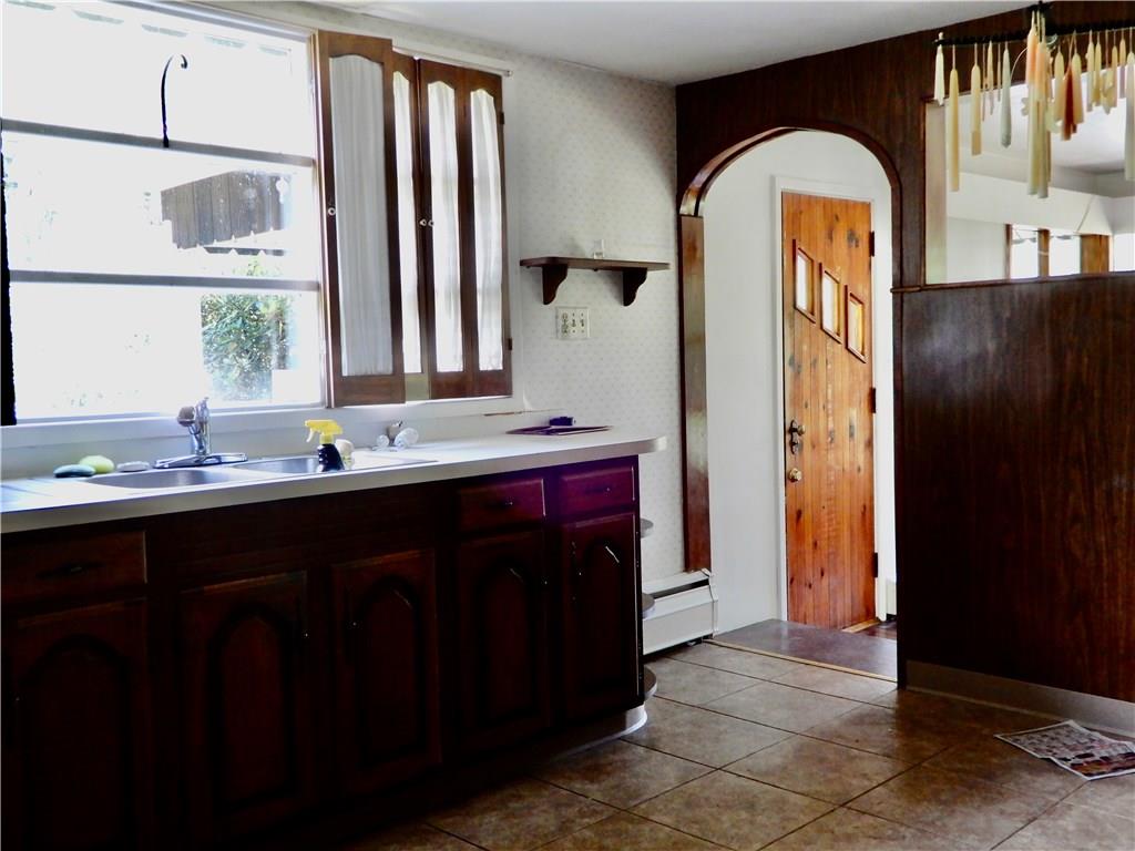 11 Country Club Road Grove City, PA 16127 - Photo 16 of 25 Gallery Image 16