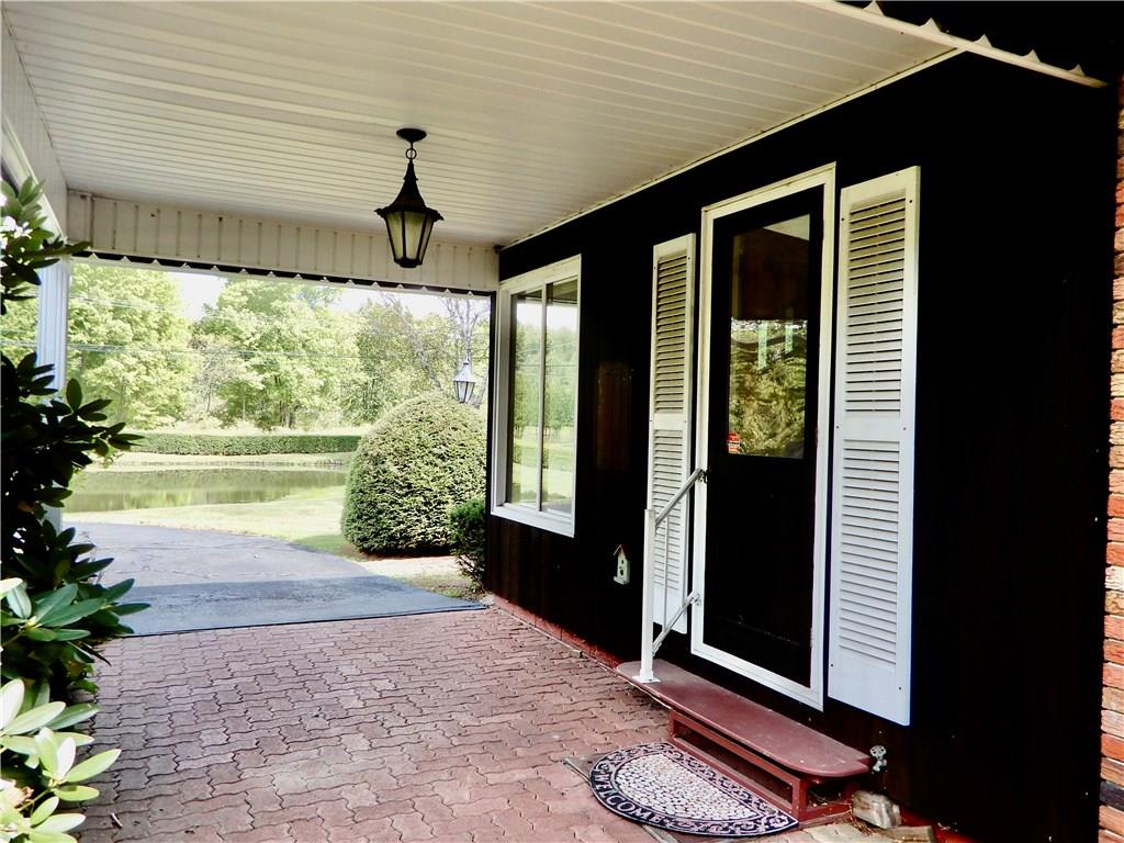 11 Country Club Road Grove City, PA 16127 - Photo 3 of 25 Gallery Image 3
