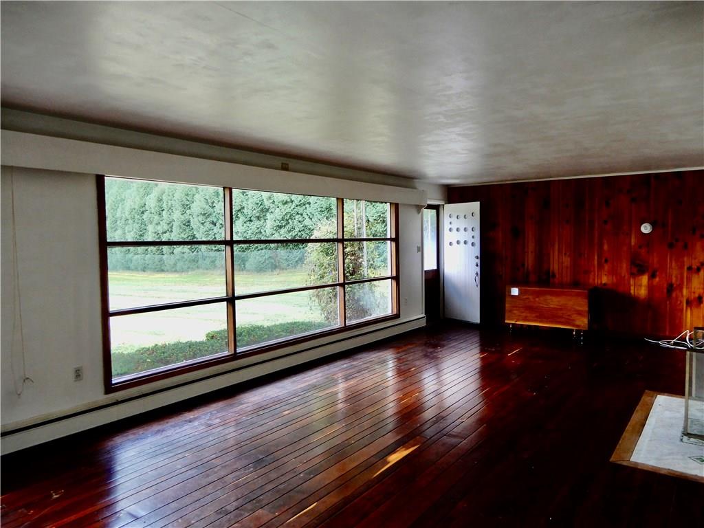 11 Country Club Road Grove City, PA 16127 - Photo 5 of 25 Gallery Image 5
