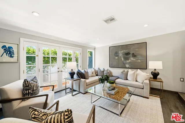 $2,300,000 | 12700 Hortense Street, Studio City, CA 91604