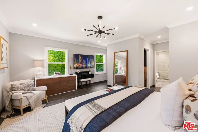 $2,300,000 | 12700 Hortense Street, Studio City, CA 91604