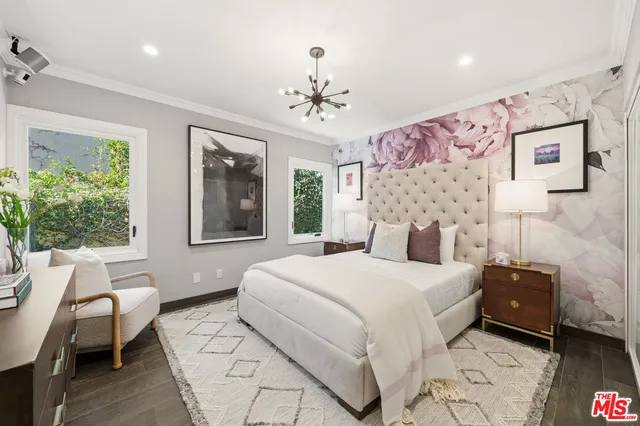 $2,300,000 | 12700 Hortense Street, Studio City, CA 91604