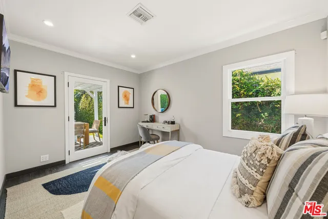 $2,300,000 | 12700 Hortense Street, Studio City, CA 91604