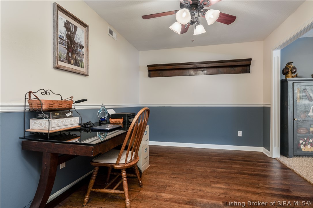 8512 Falcon Road Charlestown, IN 47111 - Photo 27 of 46