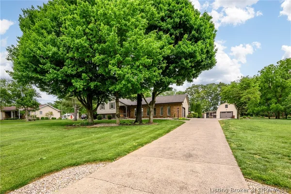 $439,900 | 8512 Falcon Road, Charlestown, IN 47111