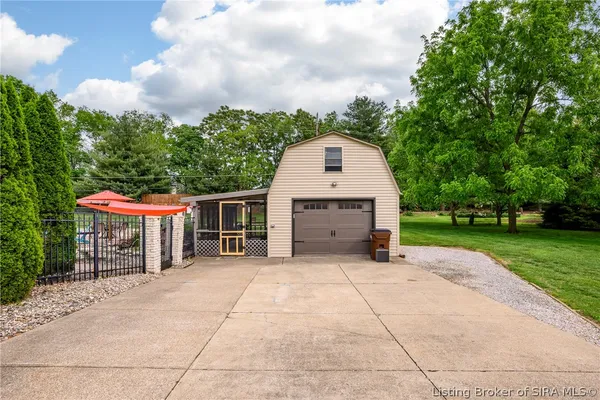 $439,900 | 8512 Falcon Road, Charlestown, IN 47111
