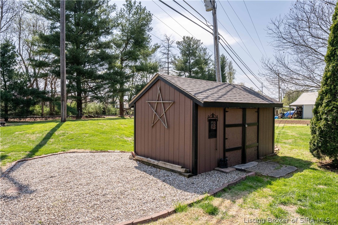 8512 Falcon Road Charlestown, IN 47111 - Photo 45 of 46