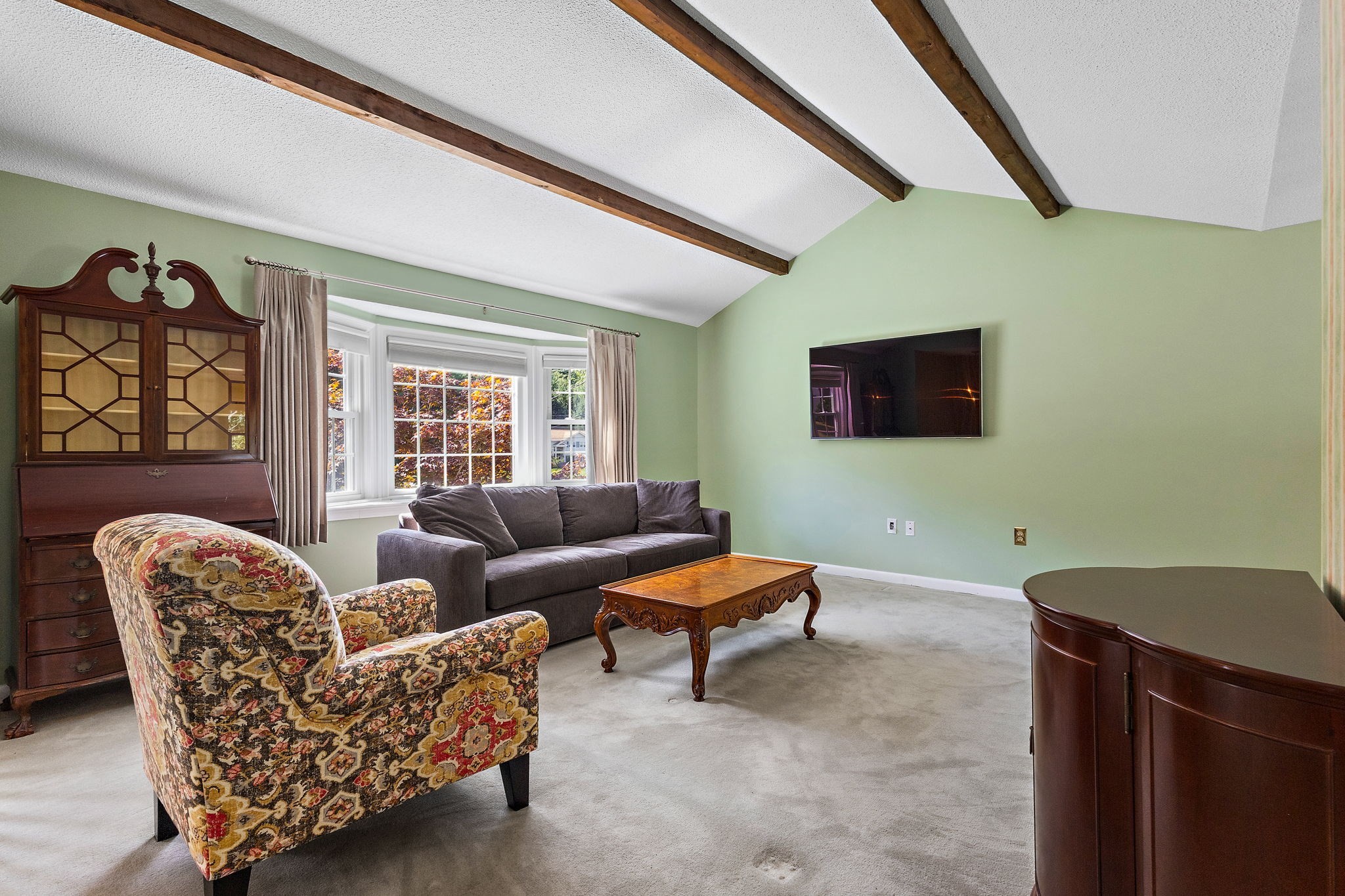 8 Roaen Drive Chelmsford, MA 01863 - Photo 4 of 39 Gallery Image 4