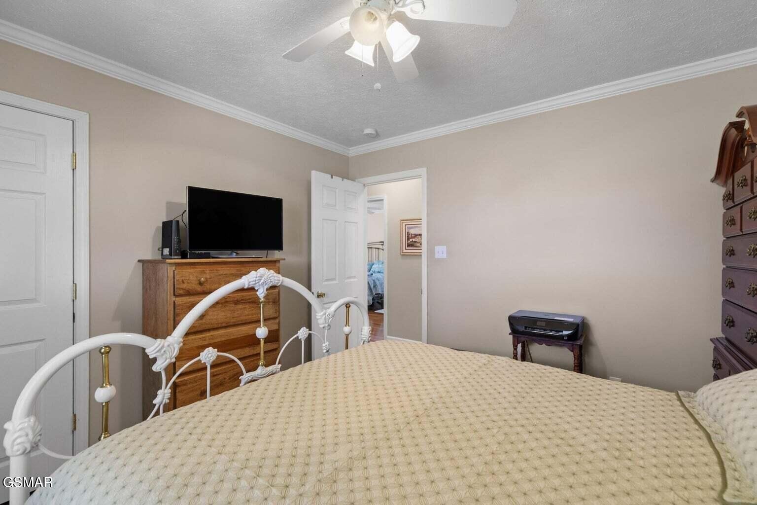 727 Burchfield Road Dandridge, TN 37725 - Photo 22 of 38 Gallery Image 22