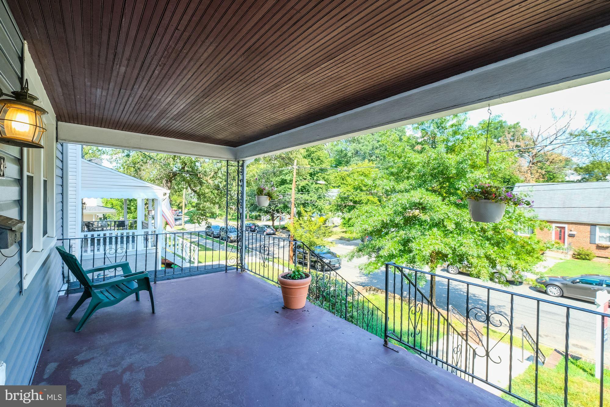 3028 Clinton Street Northeast Washington, DC 20018 - Photo 4 of 28