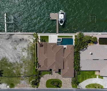 $2,599,000 | 422 55th Avenue, St. Pete Beach, FL 33706